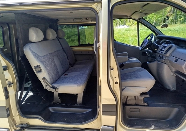 Opel Vivaro cena 16800 przebieg: 387250, rok produkcji 2005 z Świnoujście małe 106